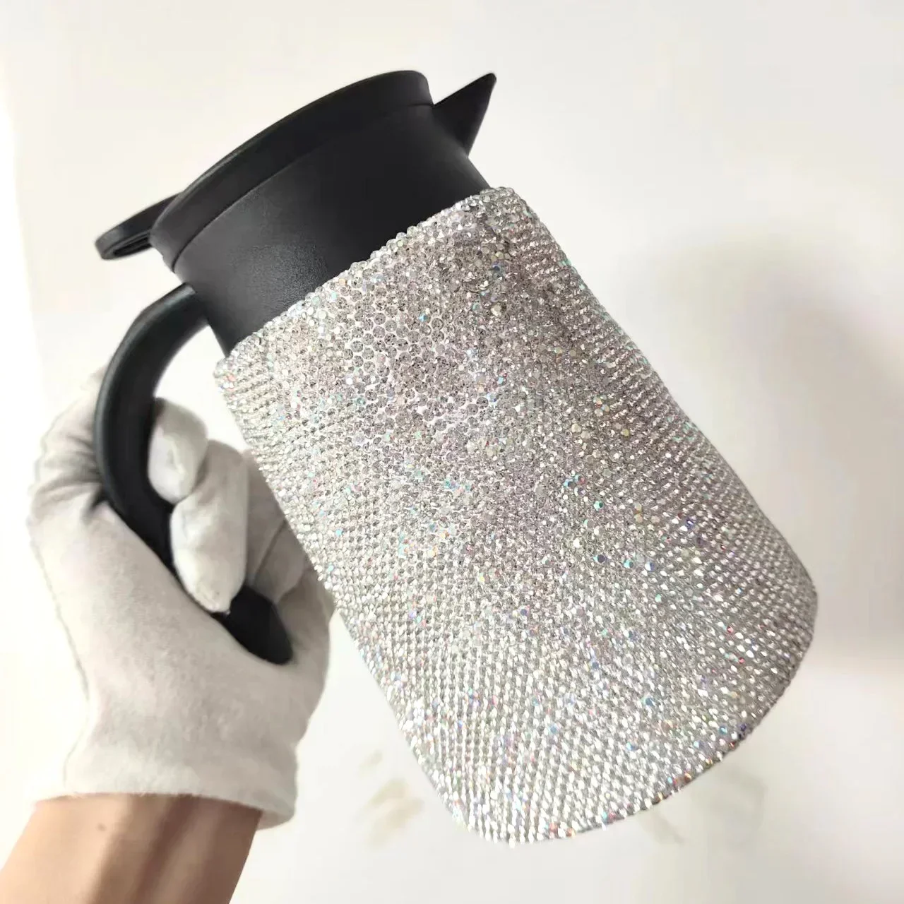 Coffee Equipment Eu - Бутылка для воды с блестящими стразами,